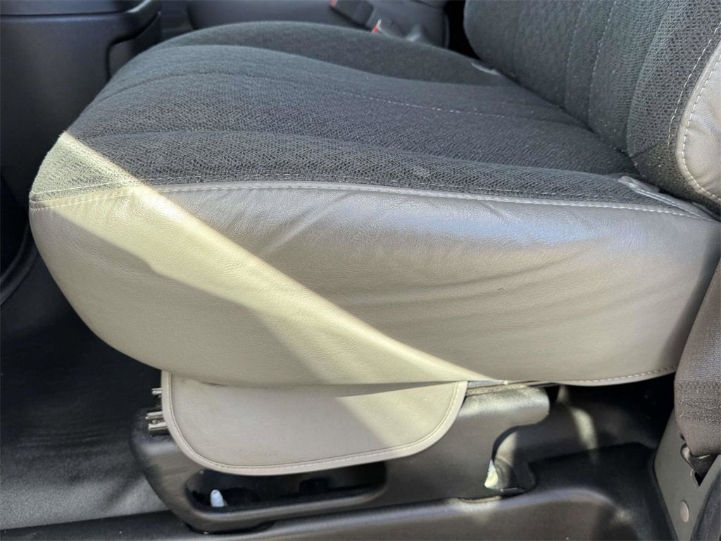 2024 GMC Savana Cargo Van Work Van