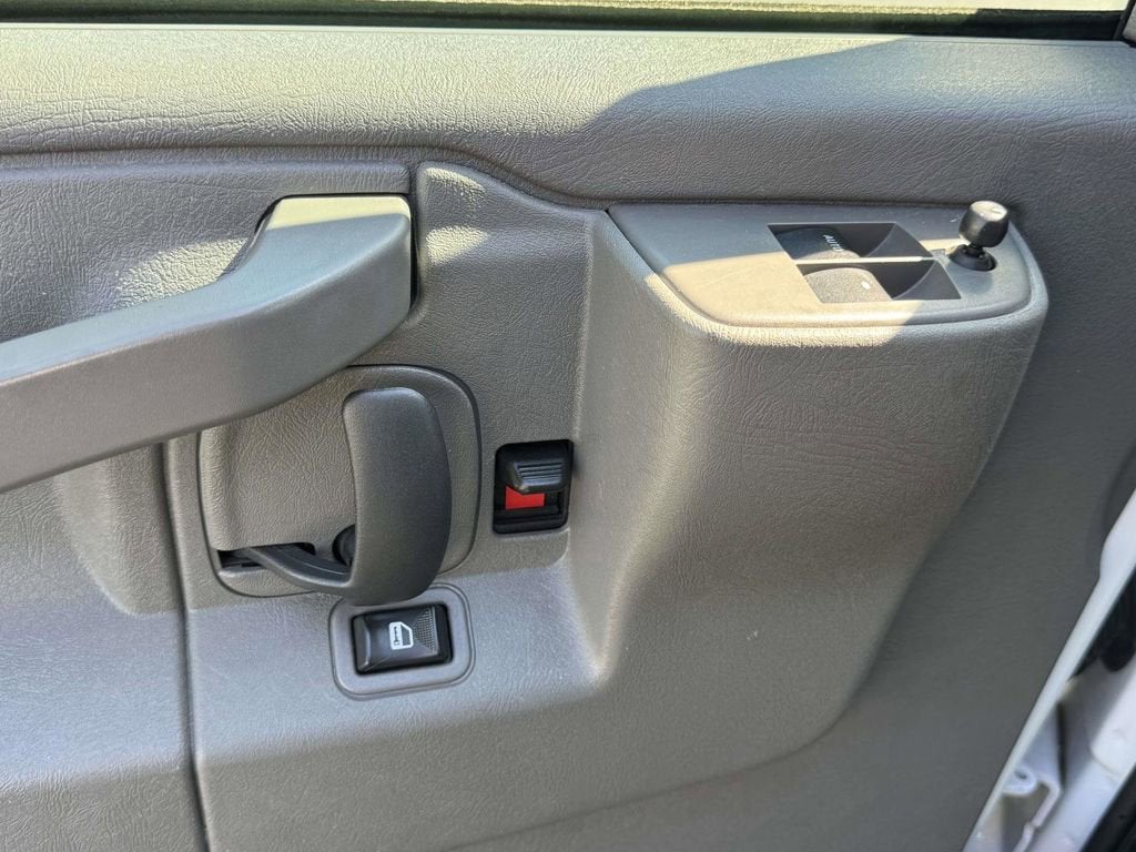 2024 GMC Savana Cargo Van Work Van