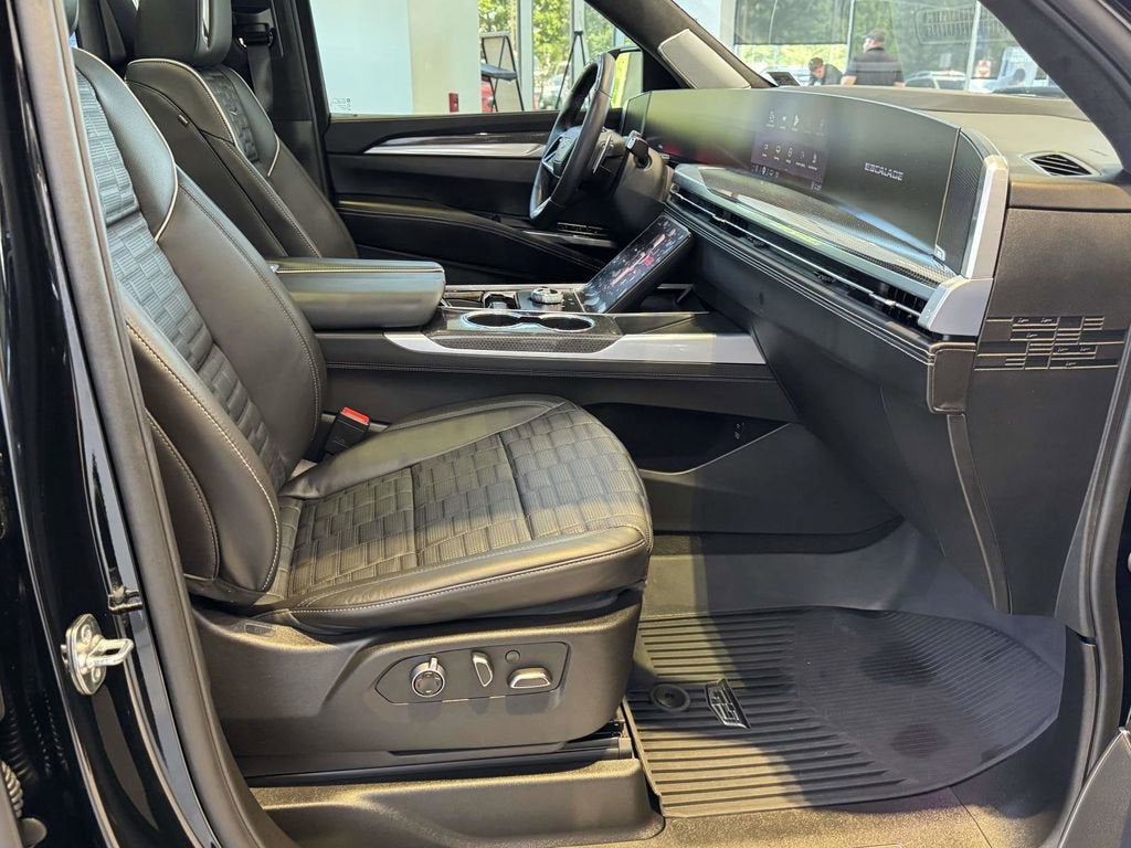 2025 Cadillac Escalade V-Series