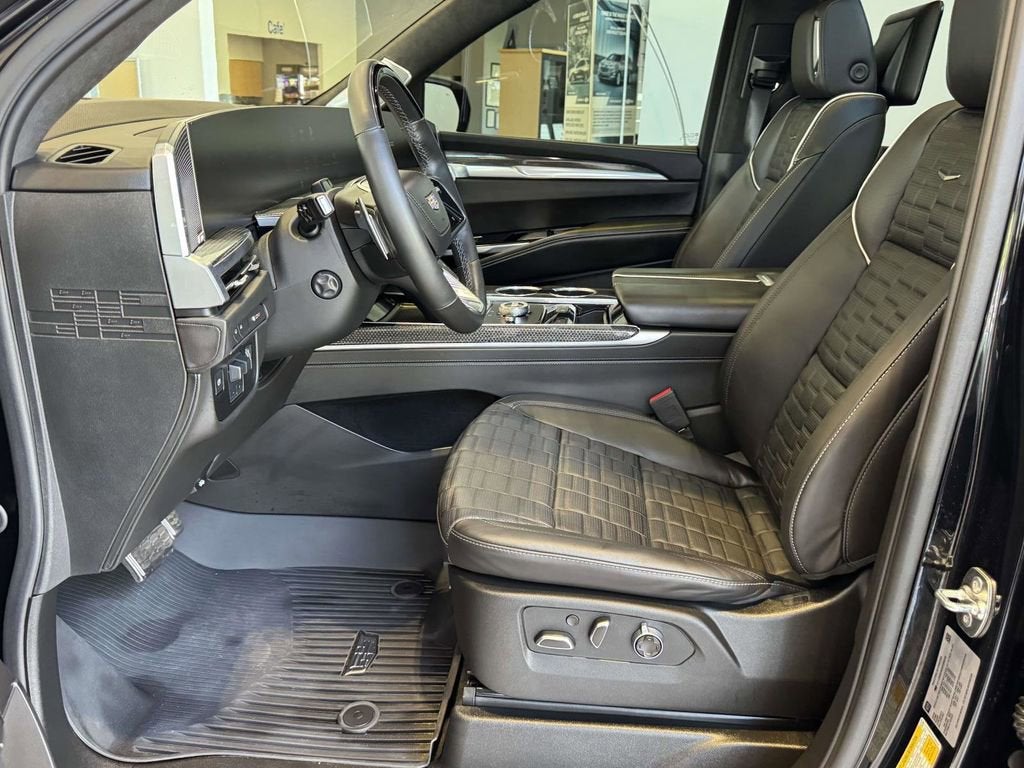 2025 Cadillac Escalade V-Series