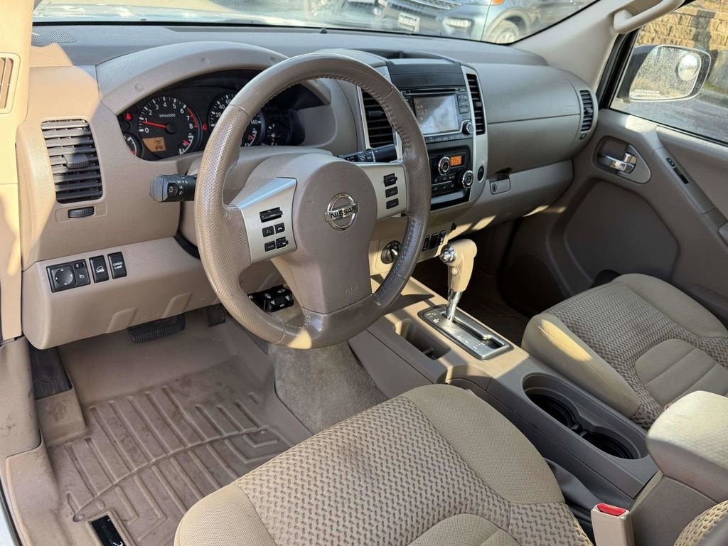 2016 Nissan Frontier SV