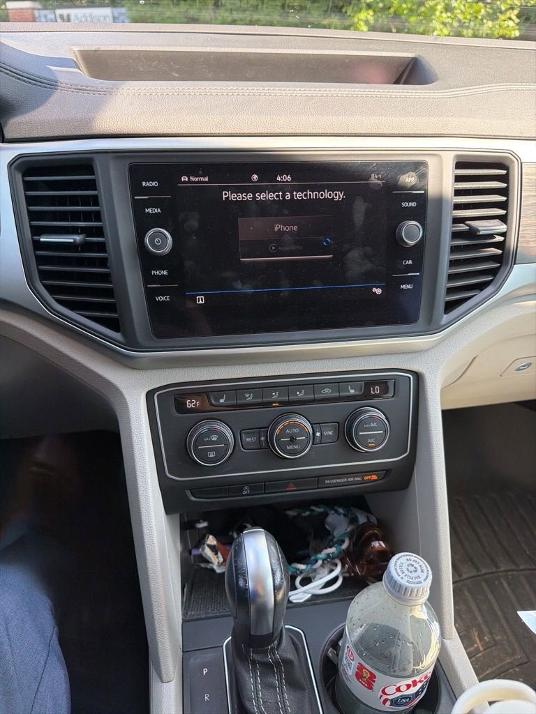 2021 Volkswagen Atlas 3.6L V6 SE w/Technology