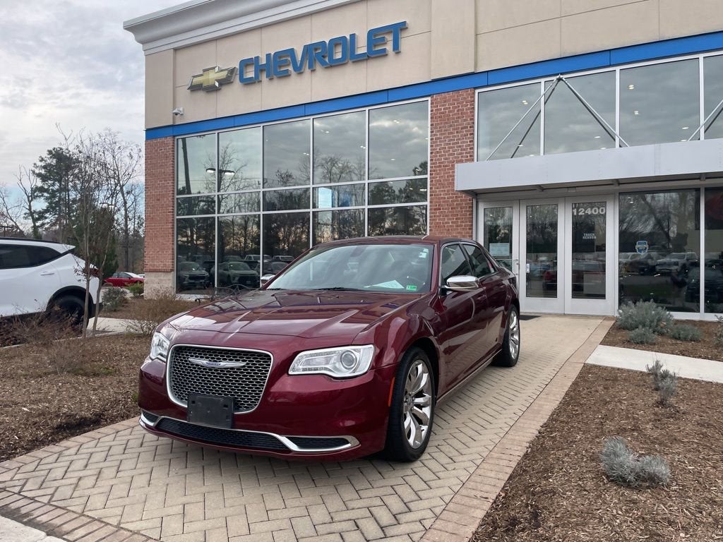 2019 Chrysler 300 Touring