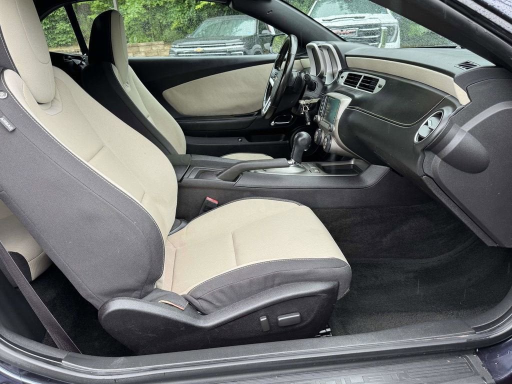 2014 Chevrolet Camaro 1LT