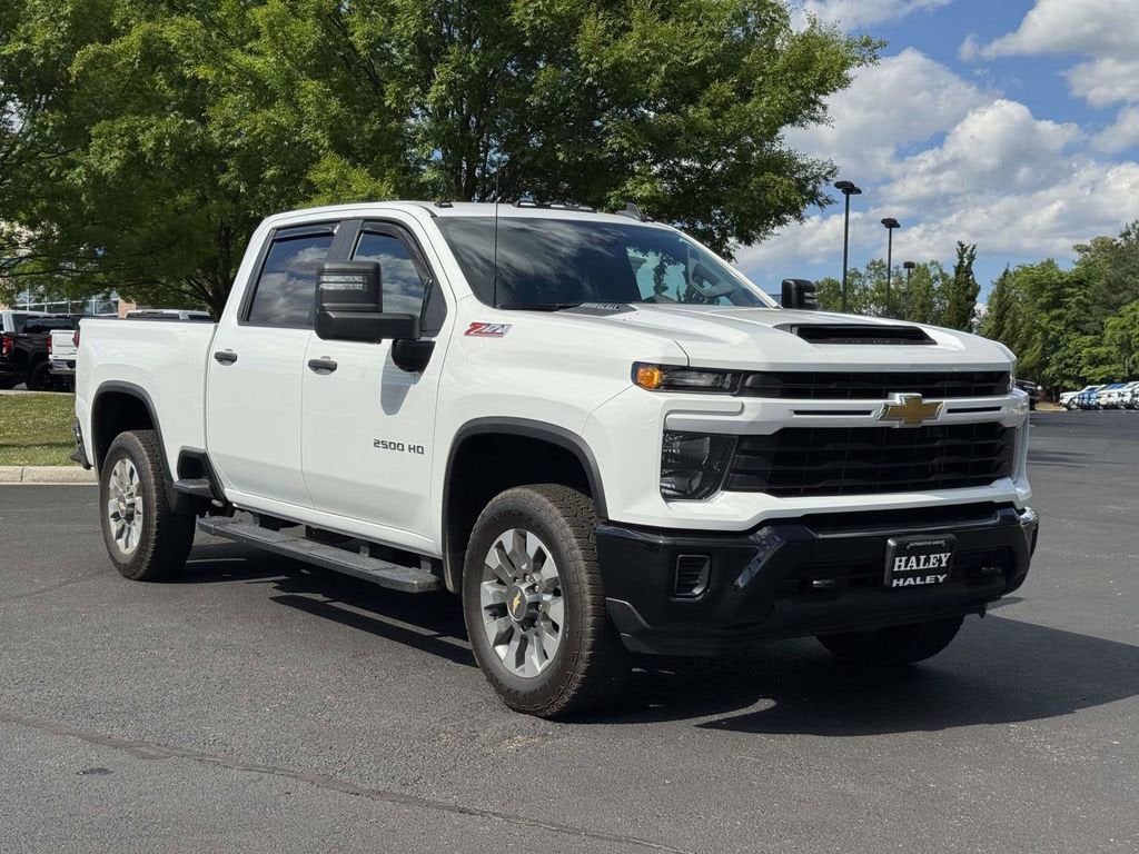 2024 Chevrolet Silverado 2500HD Custom