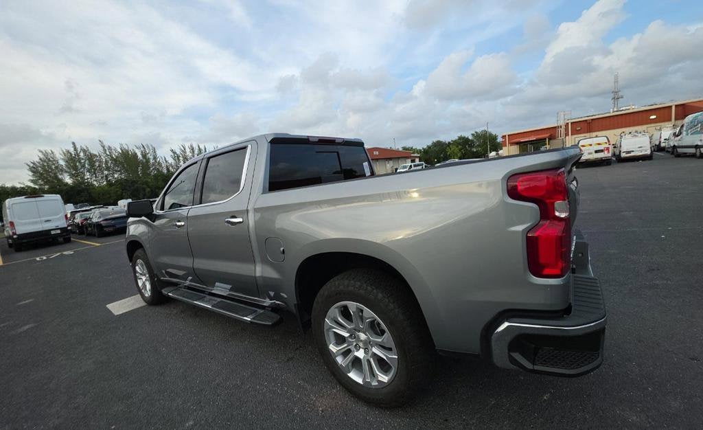 2024 Chevrolet Silverado 1500 LTZ