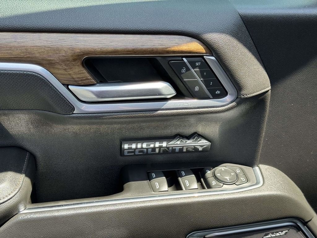 2022 Chevrolet Silverado 1500 High Country