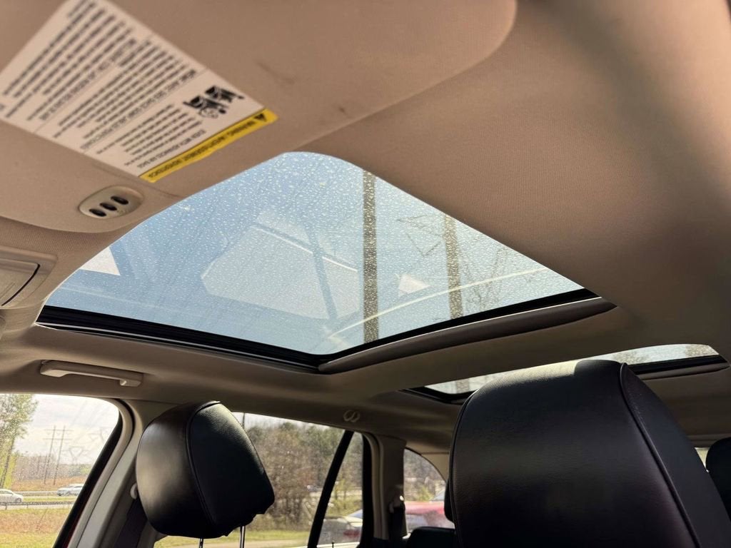 2013 Lincoln MKX Base