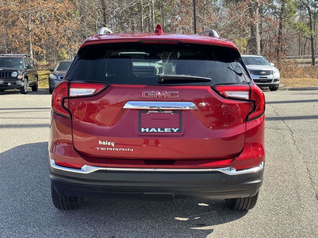 2024 GMC Terrain SLT