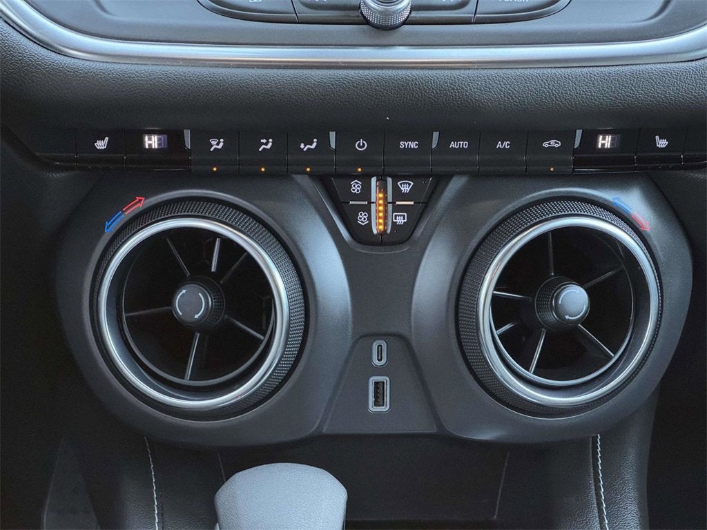 2025 Chevrolet Blazer LT