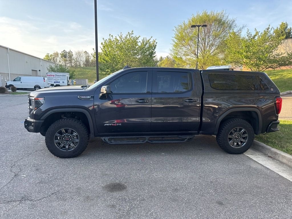 2024 GMC Sierra 1500 AT4X
