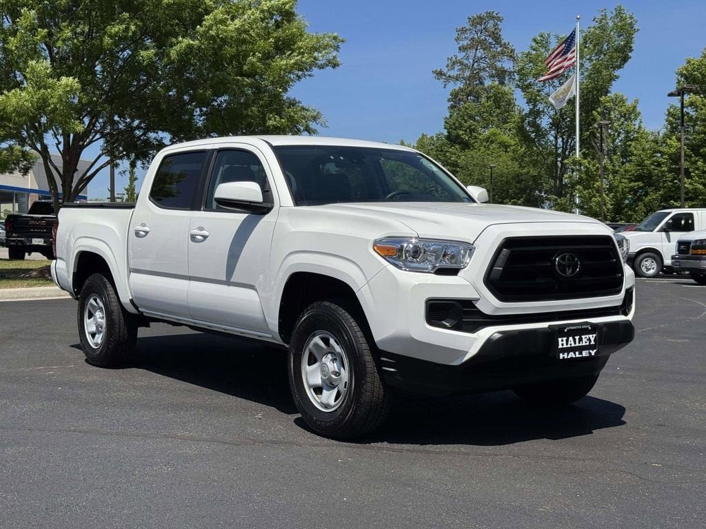 2022 Toyota Tacoma SR