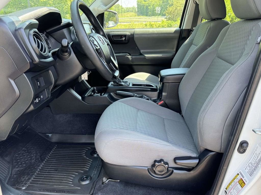 2022 Toyota Tacoma SR