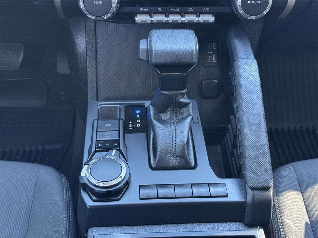 2024 Toyota Tacoma SR