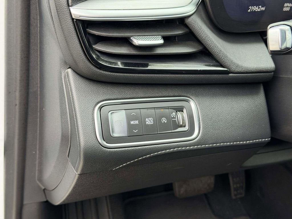 2025 Buick Enclave Preferred