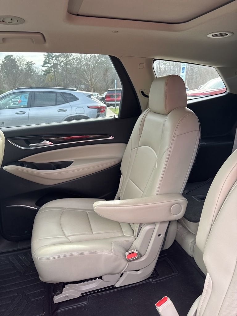 2019 Buick Enclave Essence