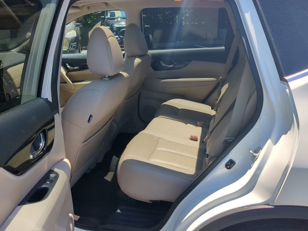 2017 Nissan Rogue SL