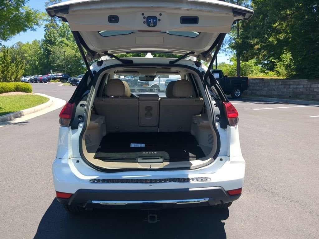 2017 Nissan Rogue SL