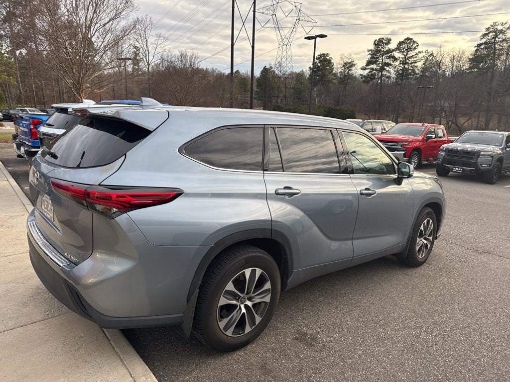 2022 Toyota Highlander XLE