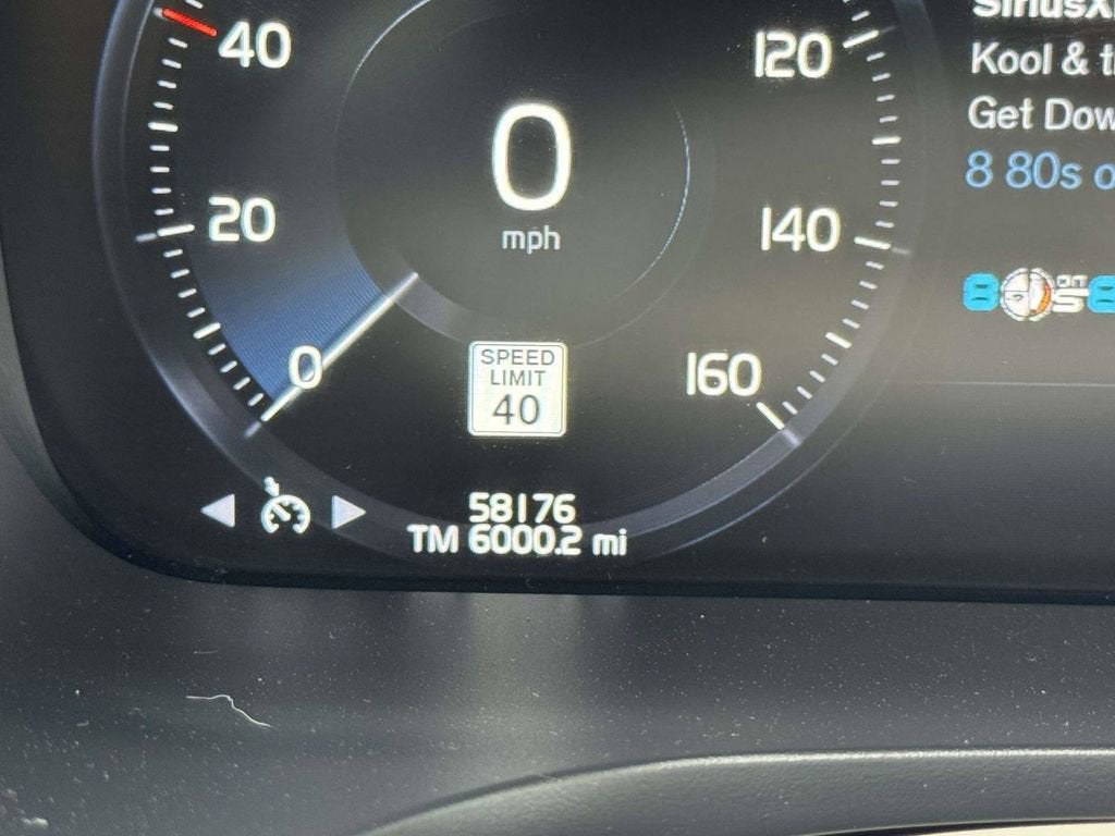 2020 Volvo S60 T5 Momentum