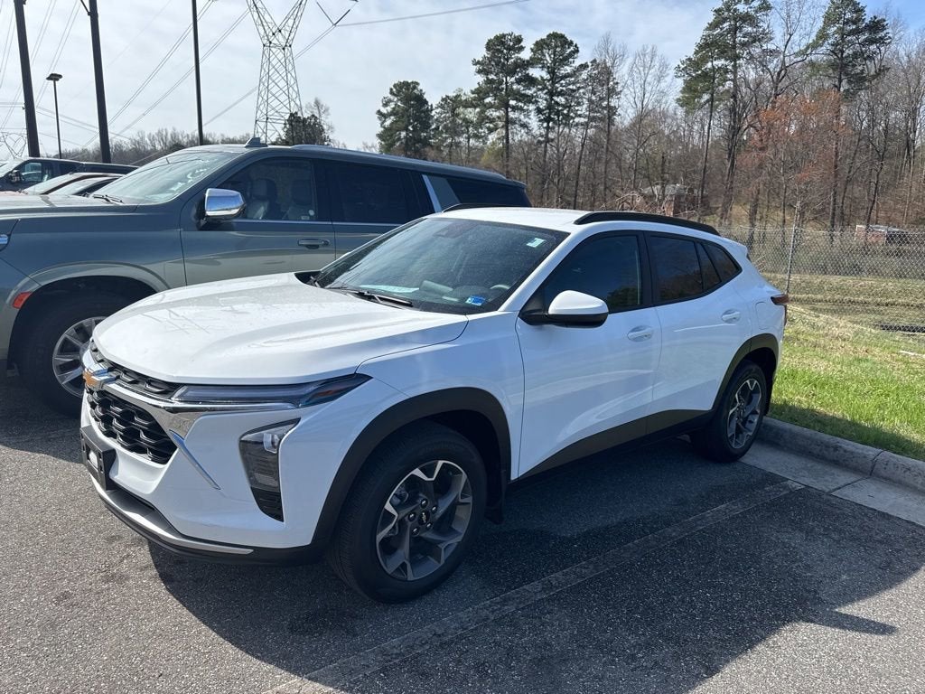 2024 Chevrolet Trax LT