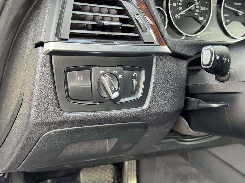 2013 BMW 3 Series 328i xDrive