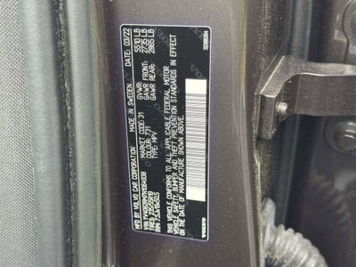 2022 Volvo XC60 B6 R-Design