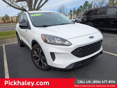 2022 Ford Escape SE