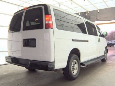 2022 Chevrolet Express 3500 LS Passenger