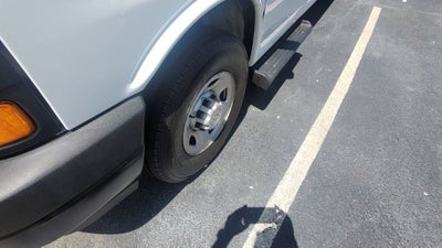 2022 Chevrolet Express 3500 LS Passenger
