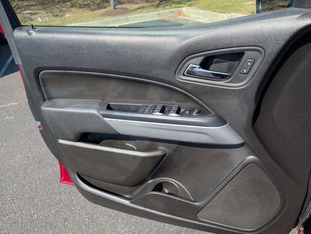 2017 Chevrolet Colorado LT