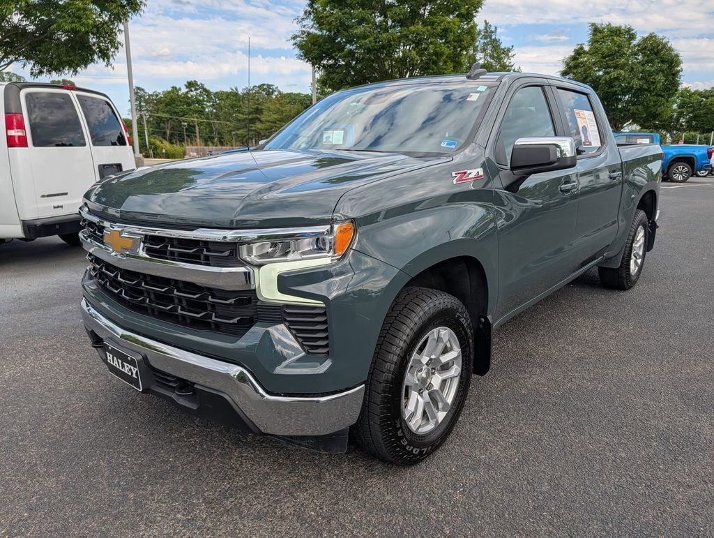 2025 Chevrolet Silverado 1500 LT LT1
