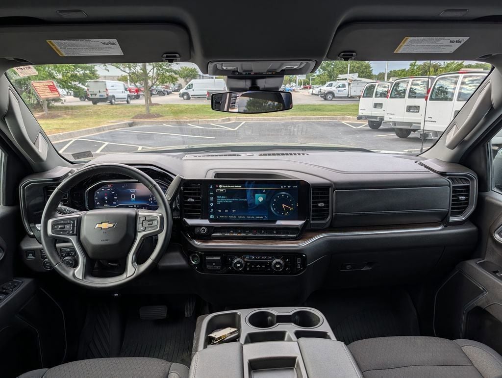 2025 Chevrolet Silverado 1500 LT LT1