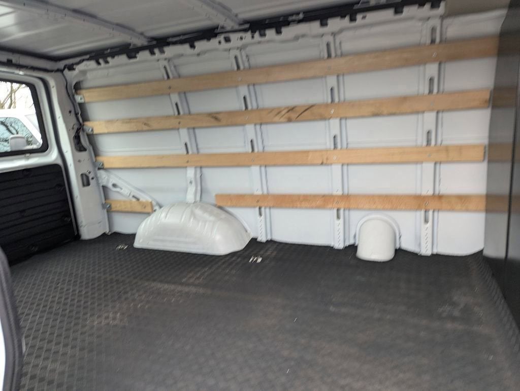 2024 Chevrolet Express Cargo Van Work Van