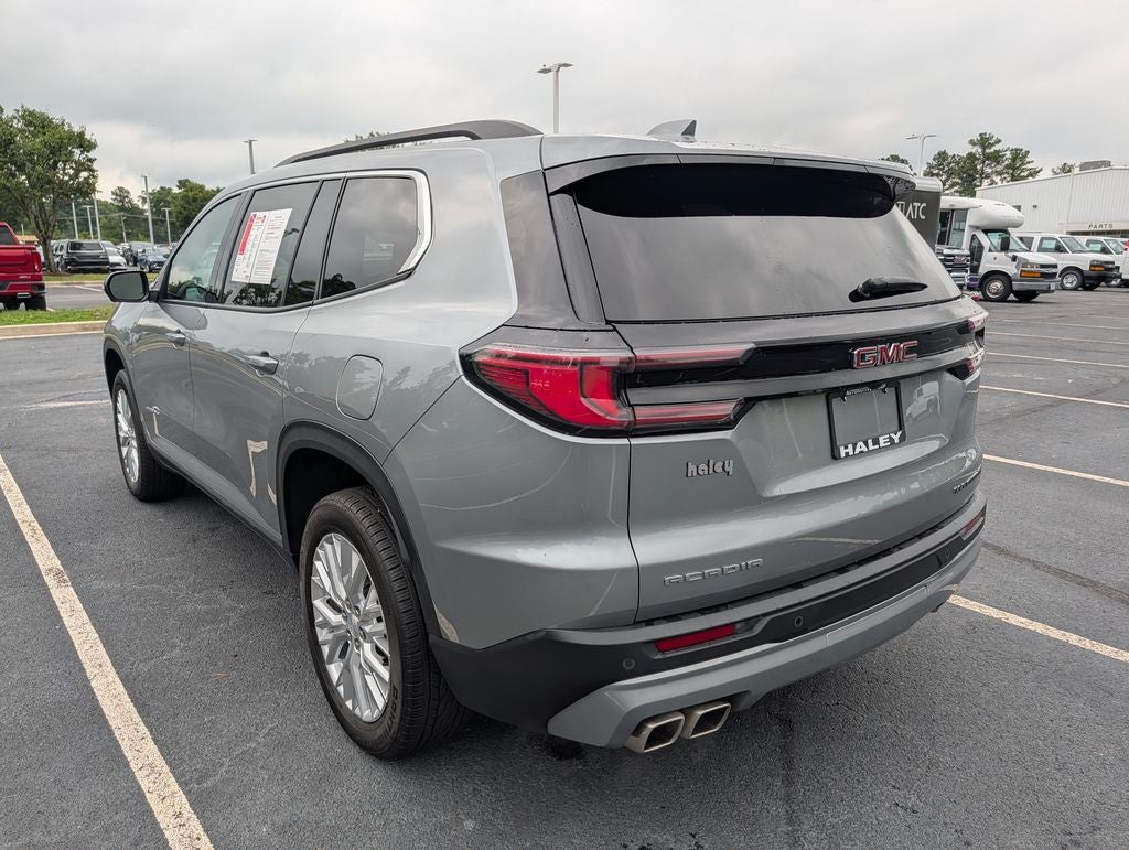 2024 GMC Acadia Elevation