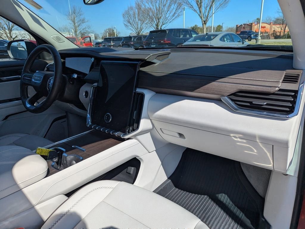 2025 GMC Acadia FWD Denali