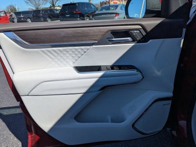 2025 GMC Acadia FWD Denali