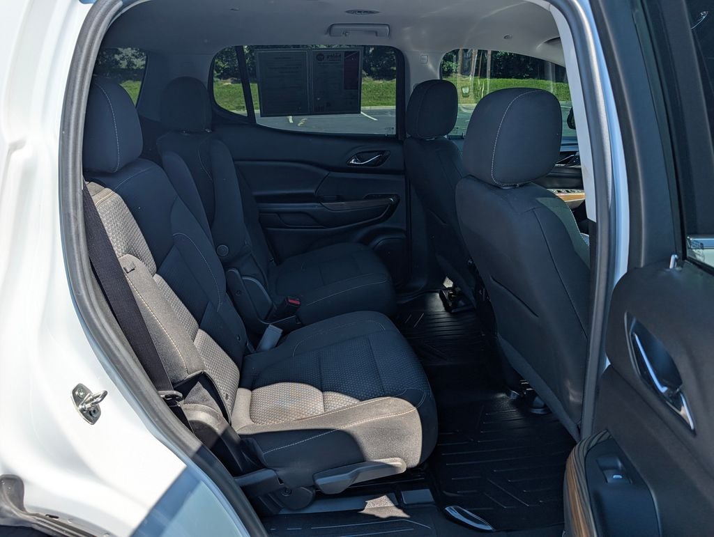 2022 GMC Acadia SLE