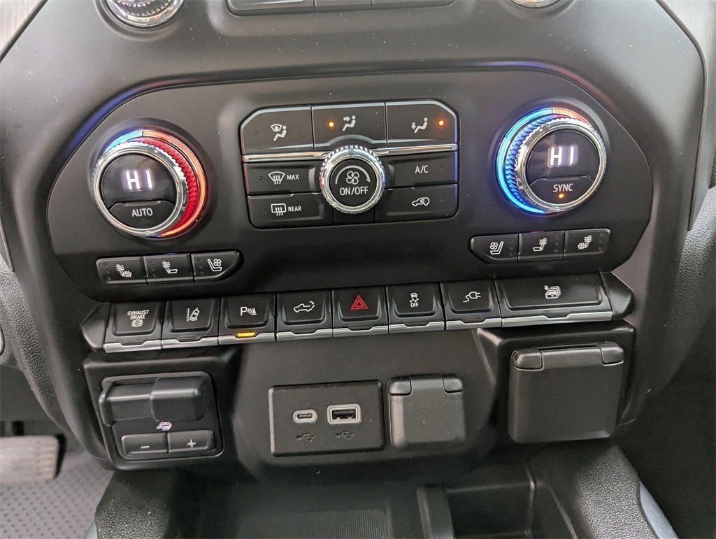 2023 GMC Sierra 3500HD Denali