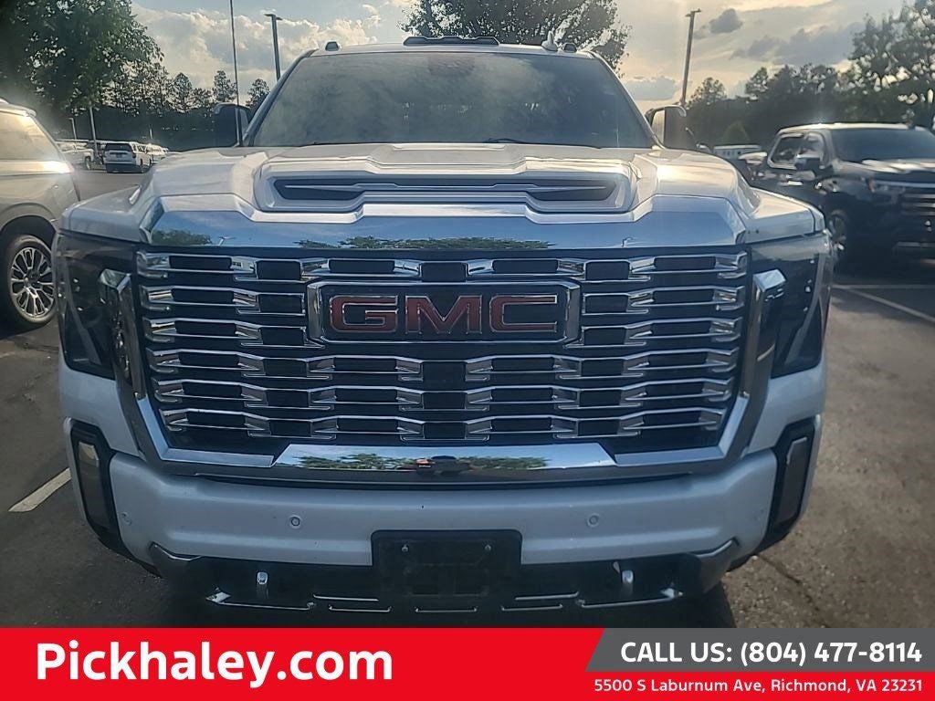 2024 GMC Sierra 4WD Crew Cab Long Box DRW Denali's photo