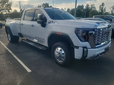 2024 GMC Sierra 3500HD Denali