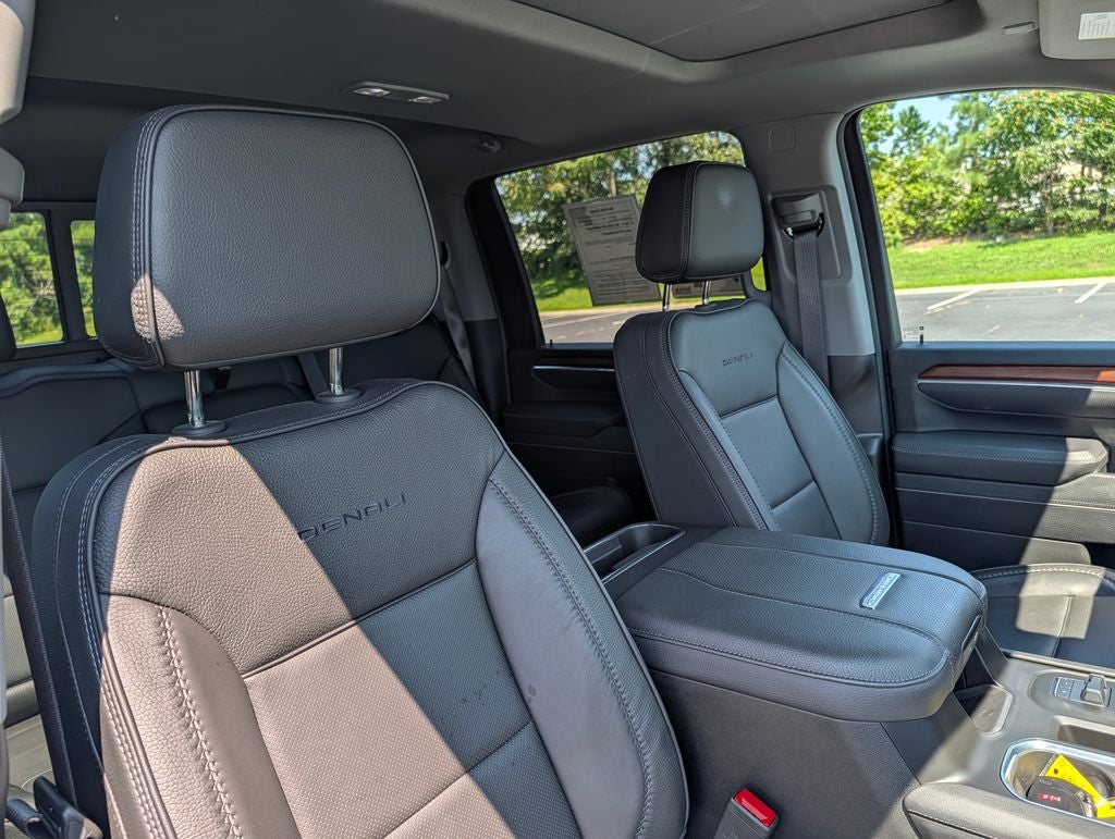 2025 GMC Sierra 2500HD Denali