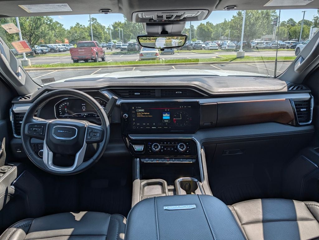 2025 GMC Sierra 2500HD Denali