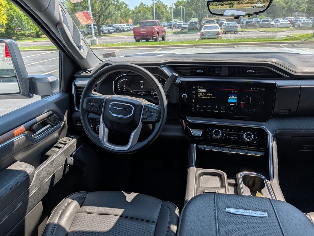 2025 GMC Sierra 2500HD Denali