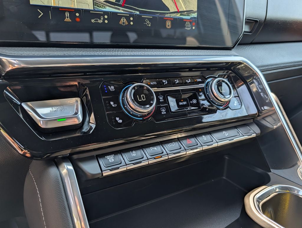 2025 GMC Sierra 2500HD Denali