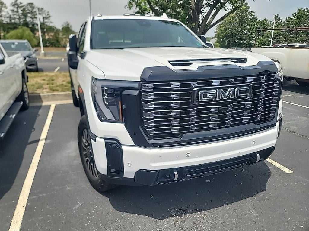 2025 GMC Sierra 2500HD Denali Ultimate