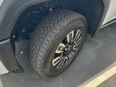 2025 GMC Sierra 2500HD Denali Ultimate