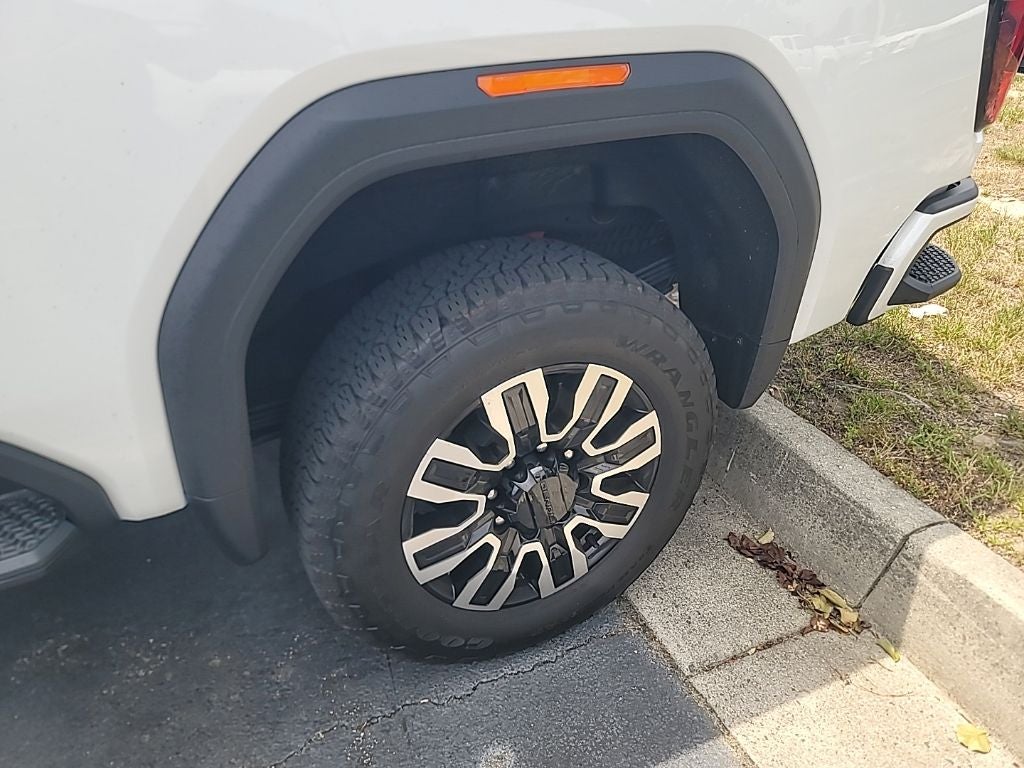 2025 GMC Sierra 2500HD Denali Ultimate