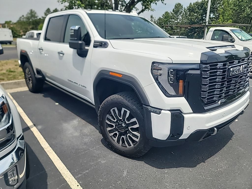 2025 GMC Sierra 2500HD Denali Ultimate