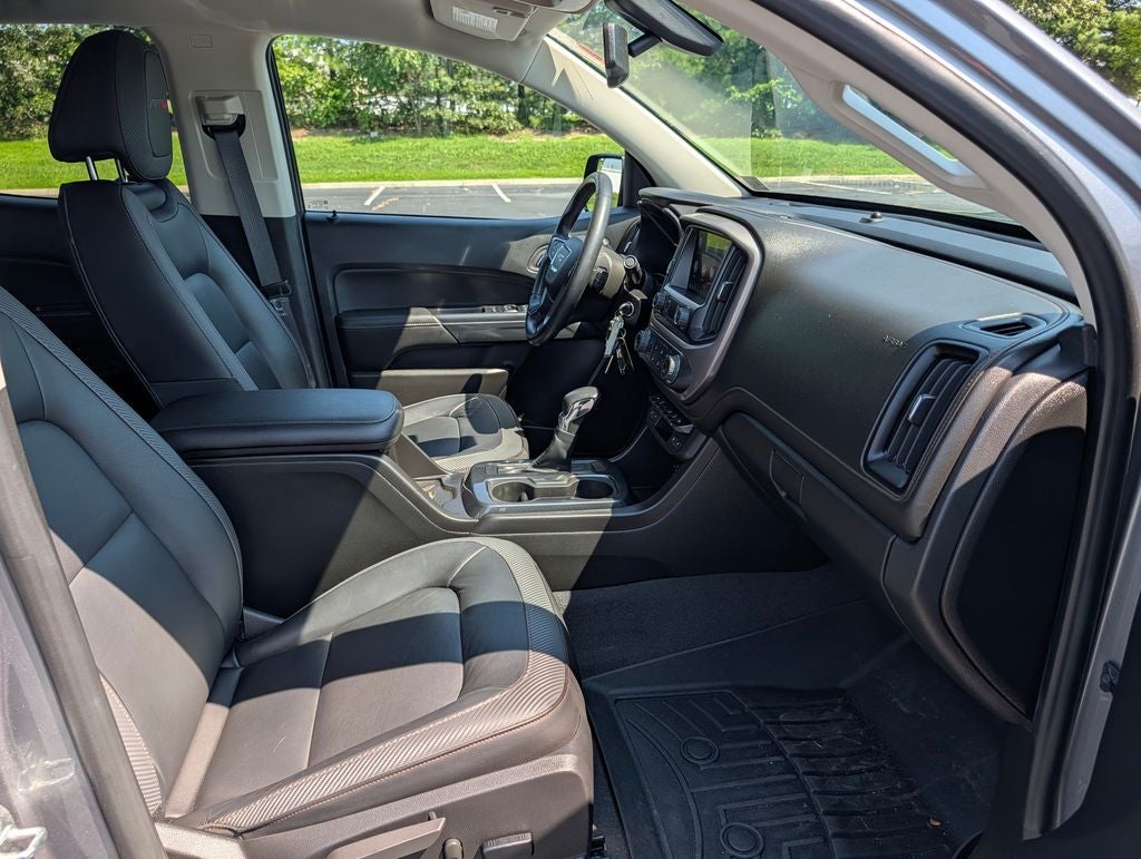 2022 GMC Canyon AT4 w/Leather